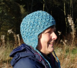 Diamond ridges earflap hat