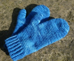 Mrs Murdock's Mittens 4