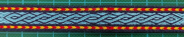 Three-hole tablet weaving sampler